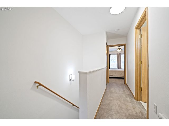 121 Se 8TH Ave, Hillsboro, OR 97123