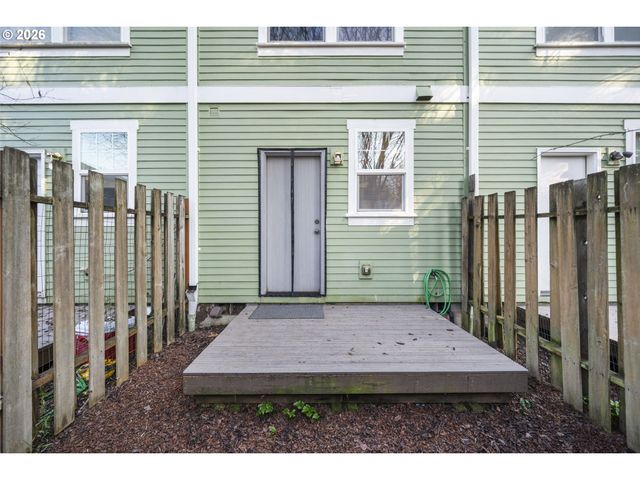 121 Se 8TH Ave, Hillsboro, OR 97123