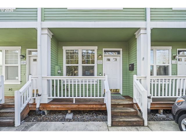 121 Se 8TH Ave, Hillsboro, OR 97123