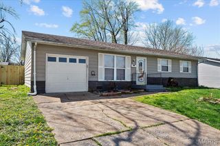 807 Estate Drive, O'fallon, IL 62269