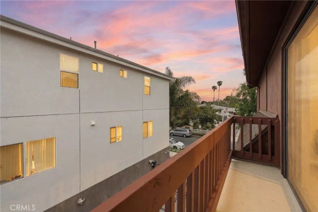 4821 Riverton 2, North Hollywood, CA 91601