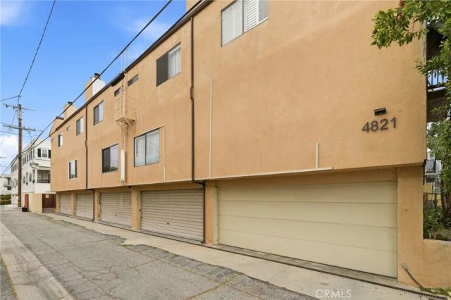 4821 Riverton 2, North Hollywood, CA 91601