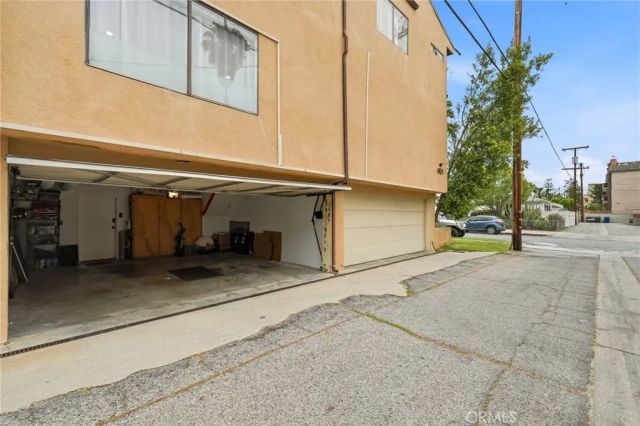 4821 Riverton 2, North Hollywood, CA 91601