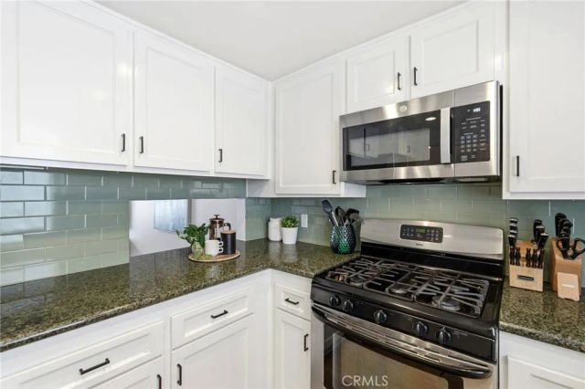 4821 Riverton 2, North Hollywood, CA 91601