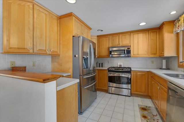 36 Chandler Gray Road, Yarmouth, MA 02673