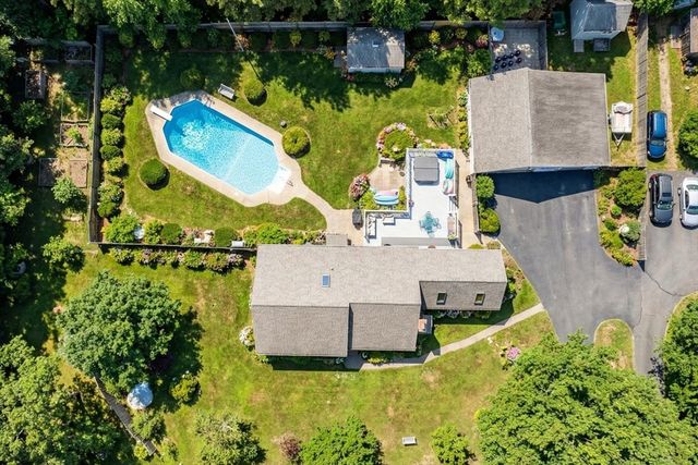 36 Chandler Gray Road, Yarmouth, MA 02673