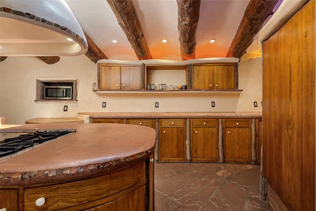 41 Estrada Calabasa, Santa Fe, NM 87506