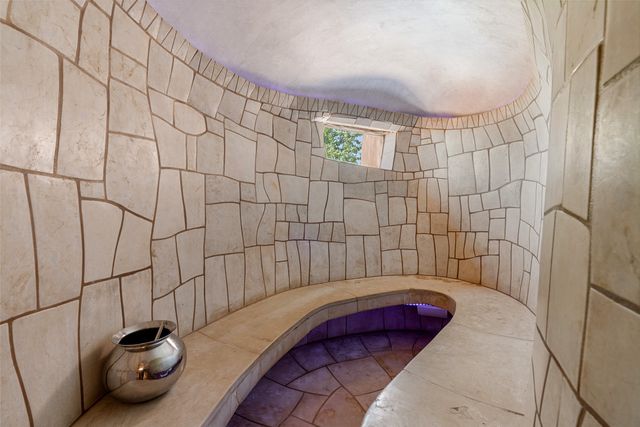 41 Estrada Calabasa, Santa Fe, NM 87506