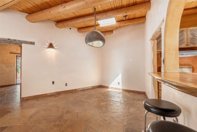41 Estrada Calabasa, Santa Fe, NM 87506