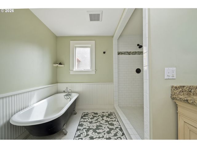 5765 N WILLIAMS Ave, Portland, OR 97217