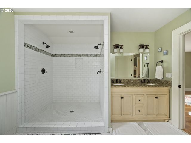 5765 N WILLIAMS Ave, Portland, OR 97217