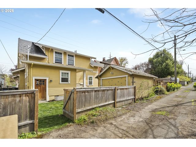 5765 N WILLIAMS Ave, Portland, OR 97217