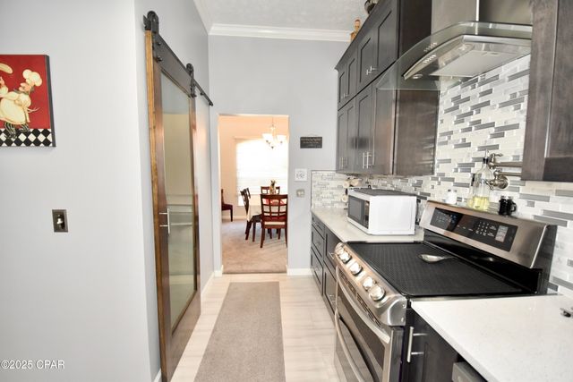 2601 Parkwood Drive, Panama City, FL 32405