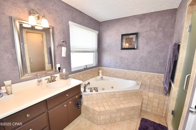 2601 Parkwood Drive, Panama City, FL 32405