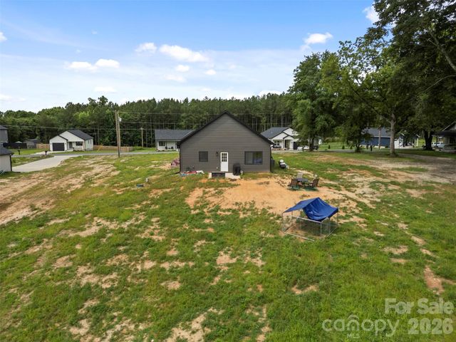 1226 Burris Boulevard, Lincolnton, NC 28092