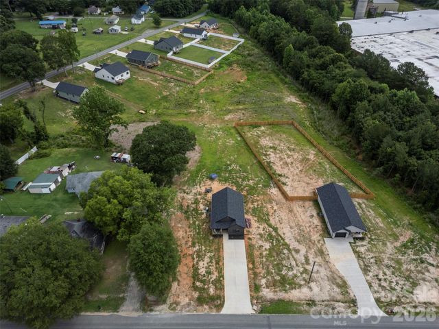 1226 Burris Boulevard, Lincolnton, NC 28092
