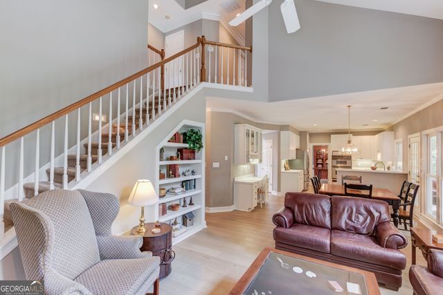 1721 Crowes Lake Court, Lawrenceville, GA 30043