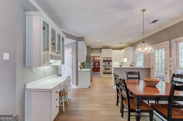 1721 Crowes Lake Court, Lawrenceville, GA 30043