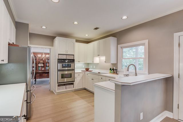 1721 Crowes Lake Court, Lawrenceville, GA 30043