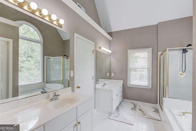 1721 Crowes Lake Court, Lawrenceville, GA 30043