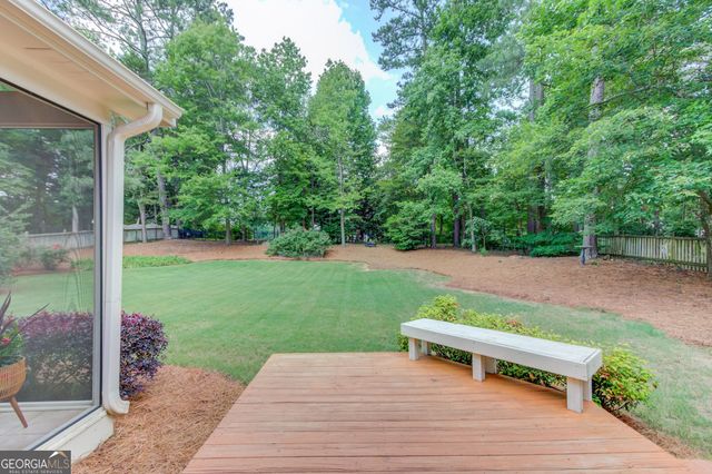 1721 Crowes Lake Court, Lawrenceville, GA 30043