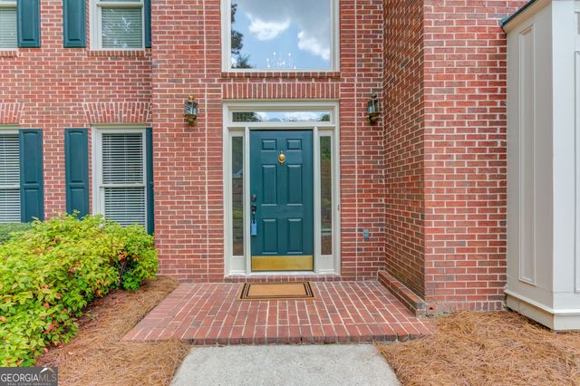 1721 Crowes Lake Court, Lawrenceville, GA 30043