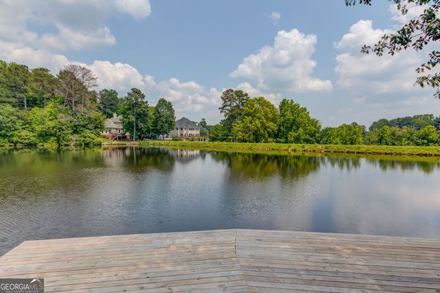 1721 Crowes Lake Court, Lawrenceville, GA 30043