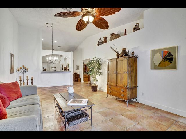 5149 Toscana Trail, Boynton Beach, FL 33437