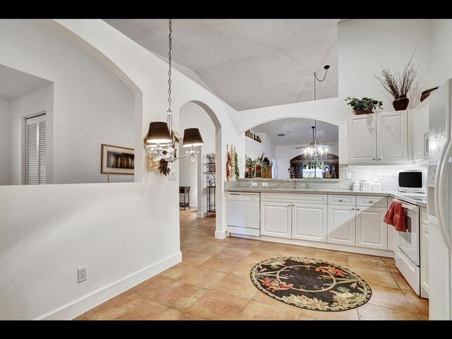 5149 Toscana Trail, Boynton Beach, FL 33437