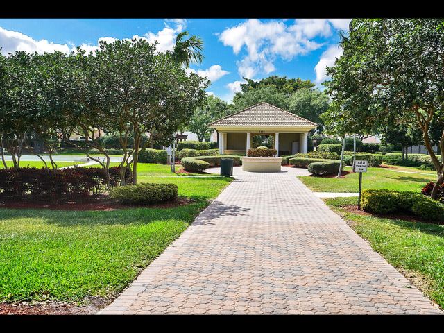 5149 Toscana Trail, Boynton Beach, FL 33437