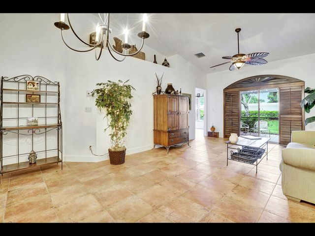 5149 Toscana Trail, Boynton Beach, FL 33437