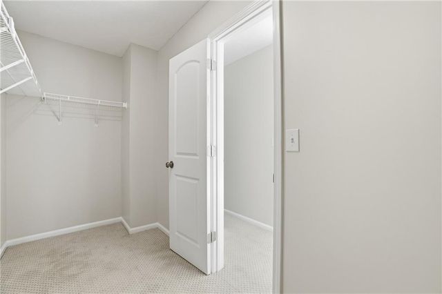 52 Central Park Drive, Atlanta, GA 30354