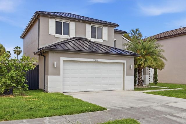 7315 SW 158th Avenue, Miami, FL 33193
