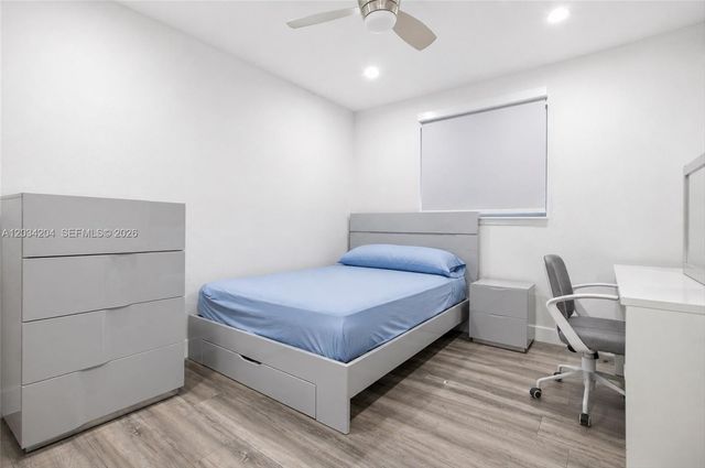 7315 SW 158th Avenue, Miami, FL 33193