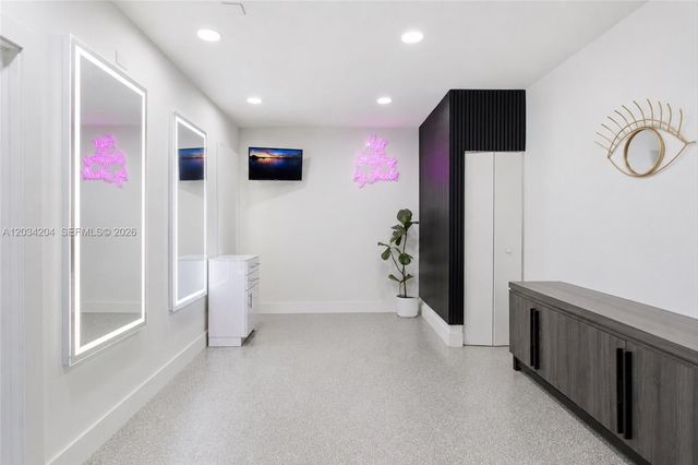 7315 SW 158th Avenue, Miami, FL 33193