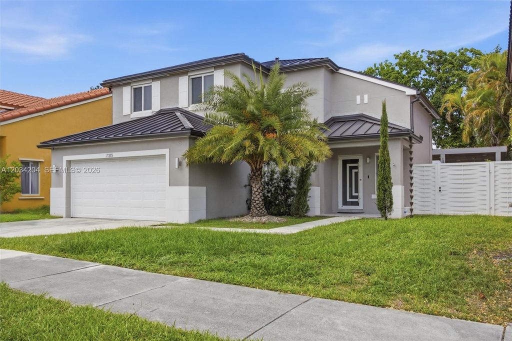 7315 SW 158th Avenue, Miami, FL 33193