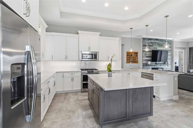 5003 TOBERMORY WAY, Bradenton, FL 34211