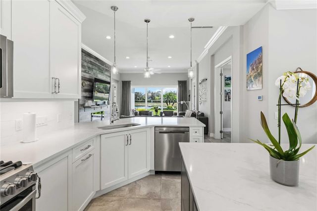 5003 TOBERMORY WAY, Bradenton, FL 34211