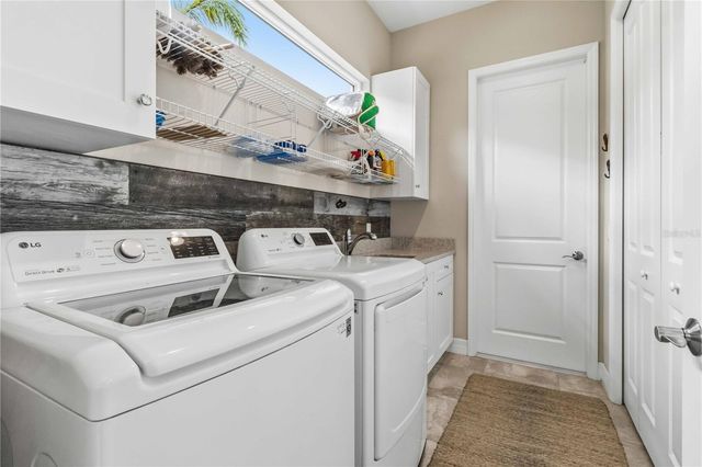 5003 TOBERMORY WAY, Bradenton, FL 34211