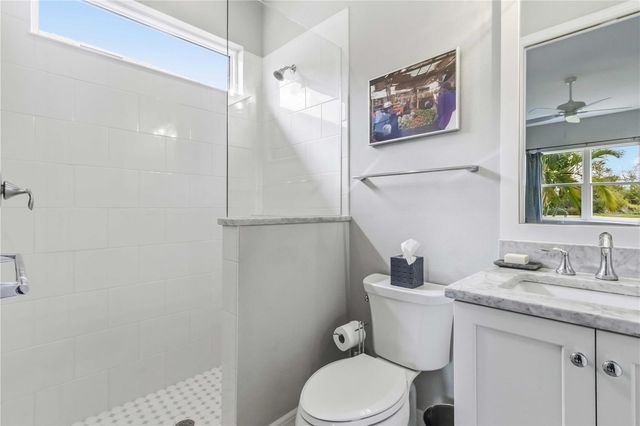 5003 TOBERMORY WAY, Bradenton, FL 34211