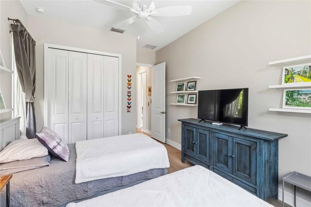 5003 TOBERMORY WAY, Bradenton, FL 34211