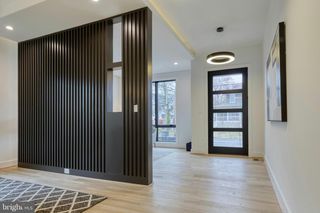 6400 26TH ST N, Arlington, VA 22207