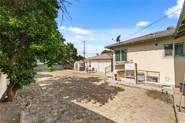 616 E Sixth St, Ontario, CA 91764