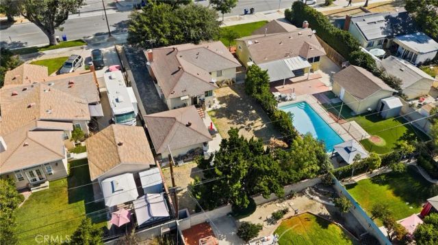 616 E Sixth St, Ontario, CA 91764