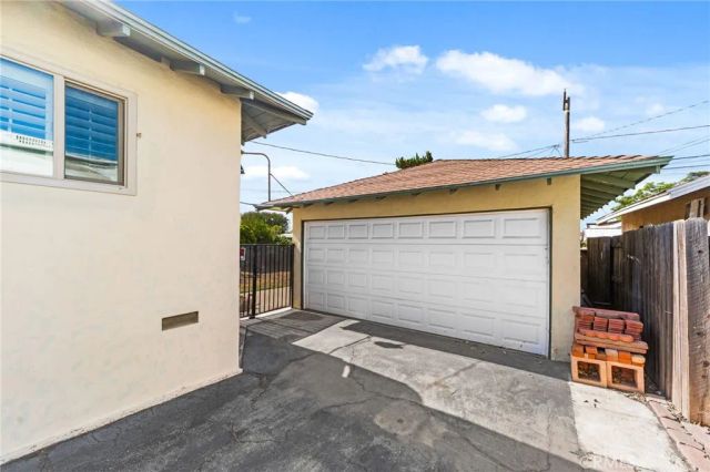 616 E Sixth St, Ontario, CA 91764