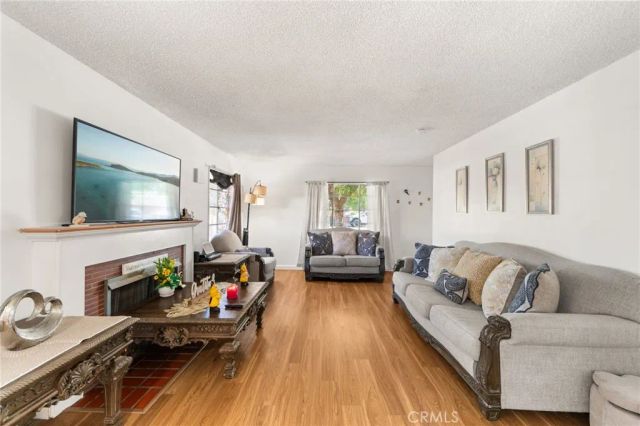 616 E Sixth St, Ontario, CA 91764
