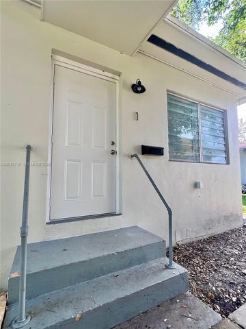 962 NW 6th Street 1, Miami, FL 33136