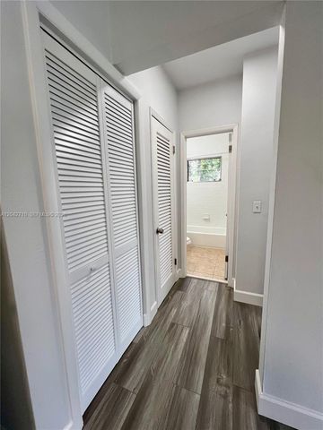 962 NW 6th Street 1, Miami, FL 33136