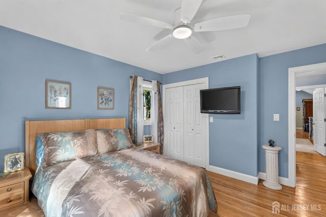 2642 Linder Avenue, North Brunswick, NJ 08902