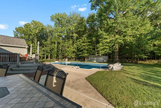 2642 Linder Avenue, North Brunswick, NJ 08902